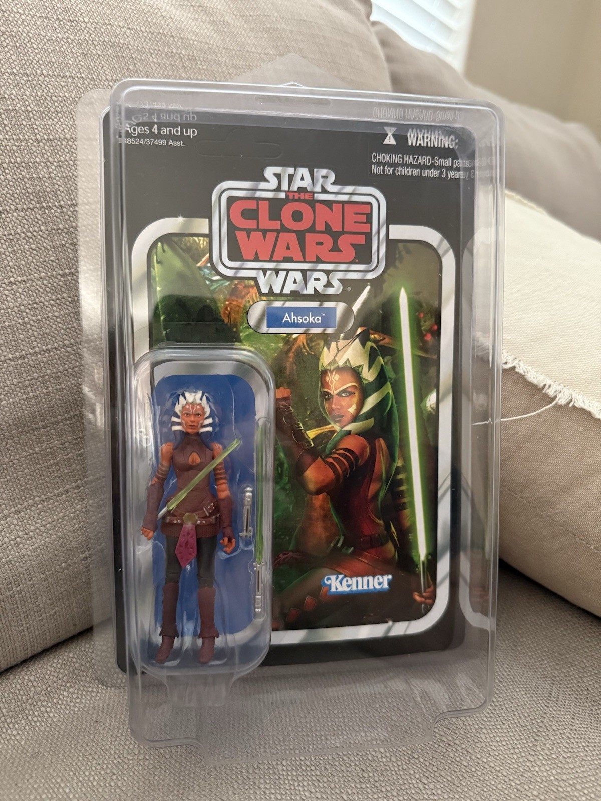 2012 Star Wars Vintage Collection – VC102 Ahsoka Tano – UNPUNCHED – Case Fresh