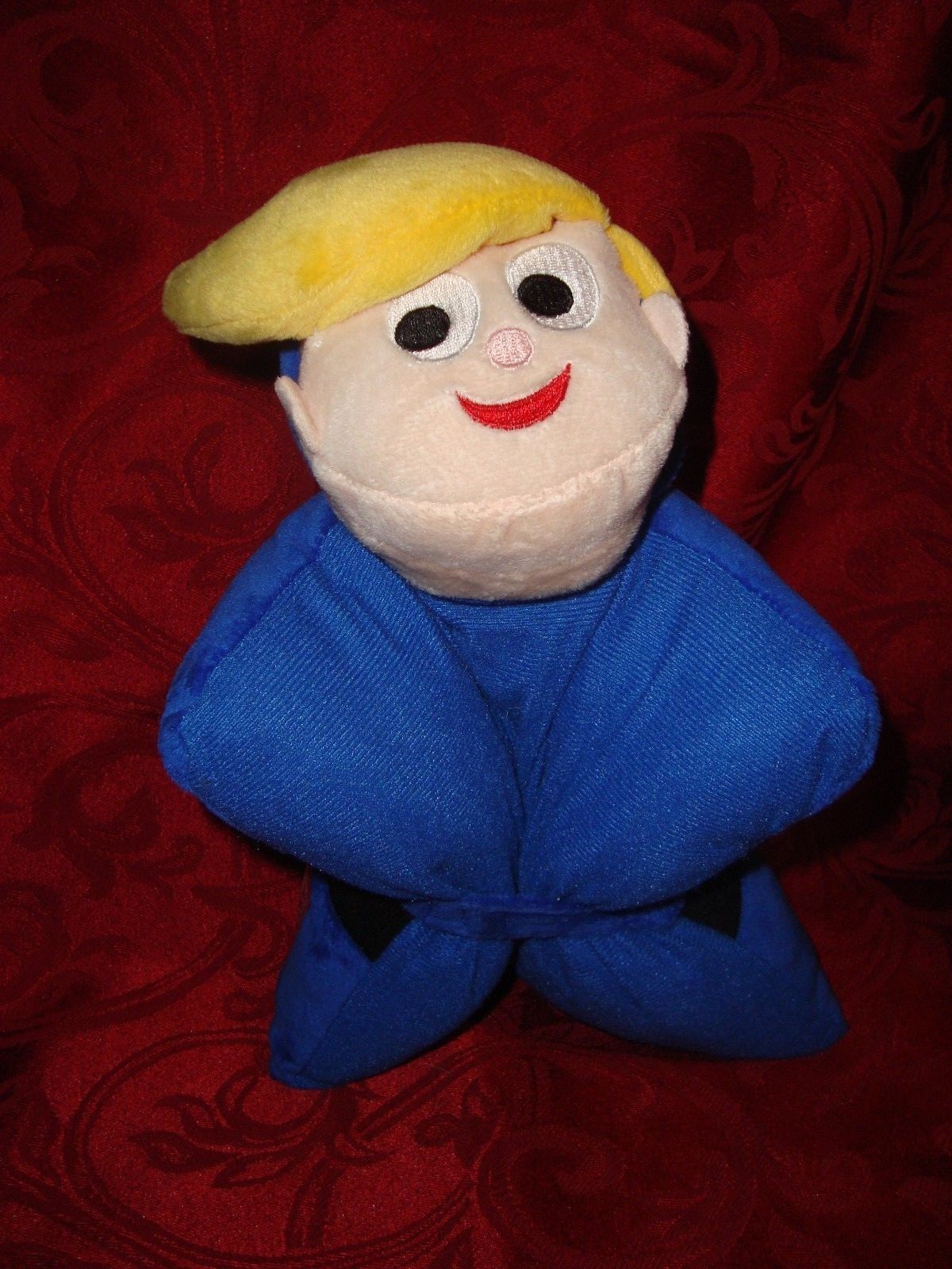 2014 Rudolph & Friends 50 Year Celebration Fold Up Snuggly & Cuddly HERMEY ELF