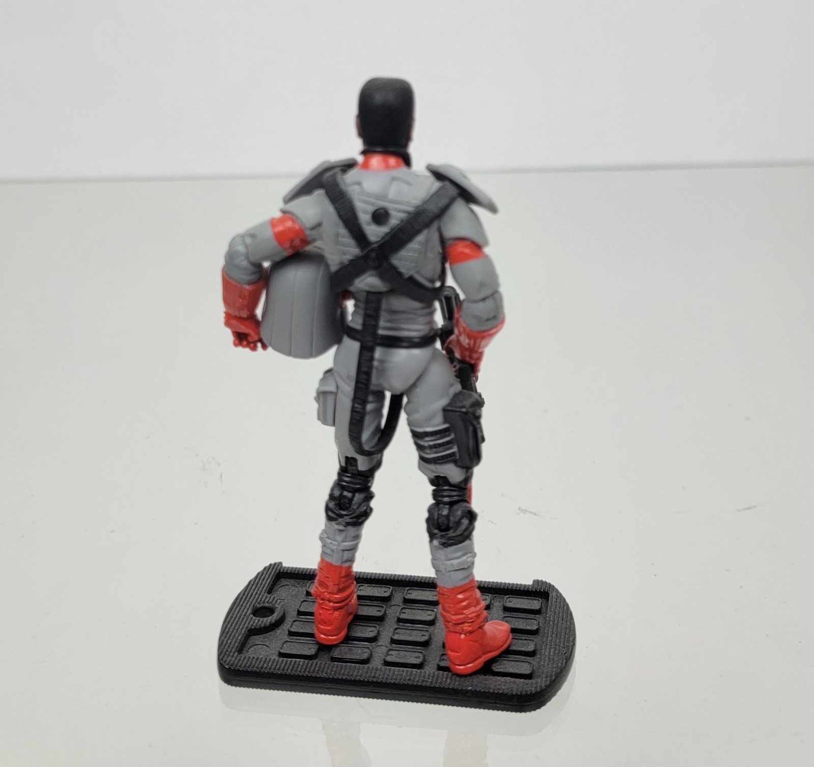 Hasbro SDCC 2017 Exclusive Revolution Box Set + Takara LG 46 Kup