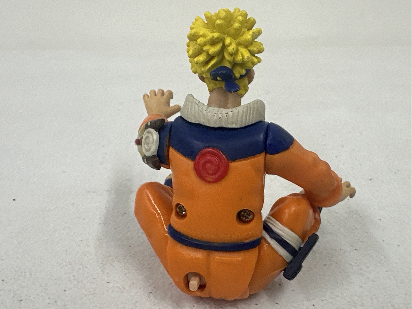 Naruto Uzumaki Action Figure 4&Prime; Masashi Kishimoto Crouch Bounce Toy 2002 READ