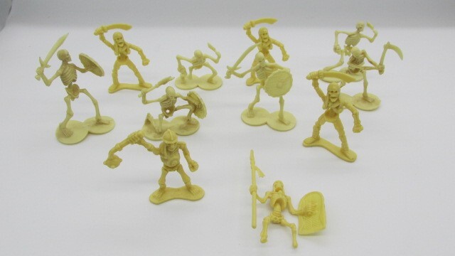 Lot of 11 Skeleton Warrior Figure W/ Shield And Axe Plastic Army Figure 2”