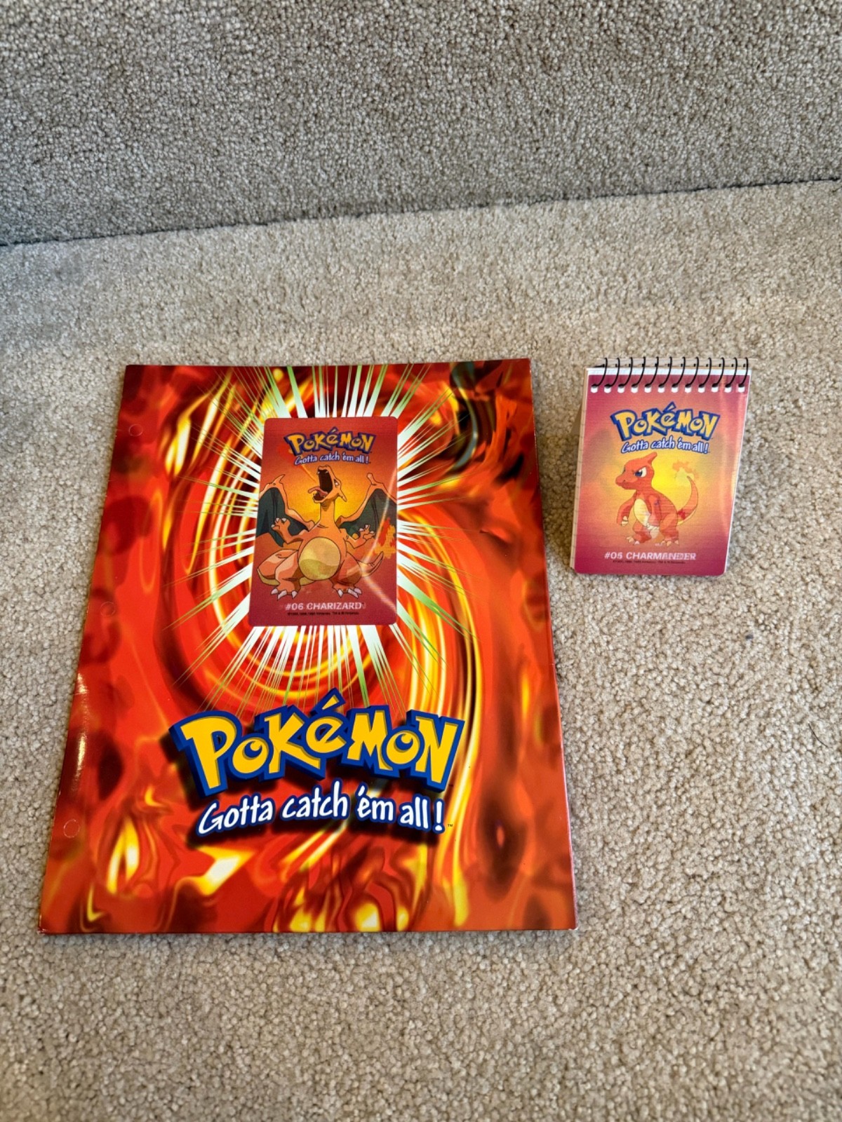 NEW 1998 NINTENDO POKEMON CHARIZARD MASTER TRAINER NOTEBOOK & LENTICULAR FOLDER!