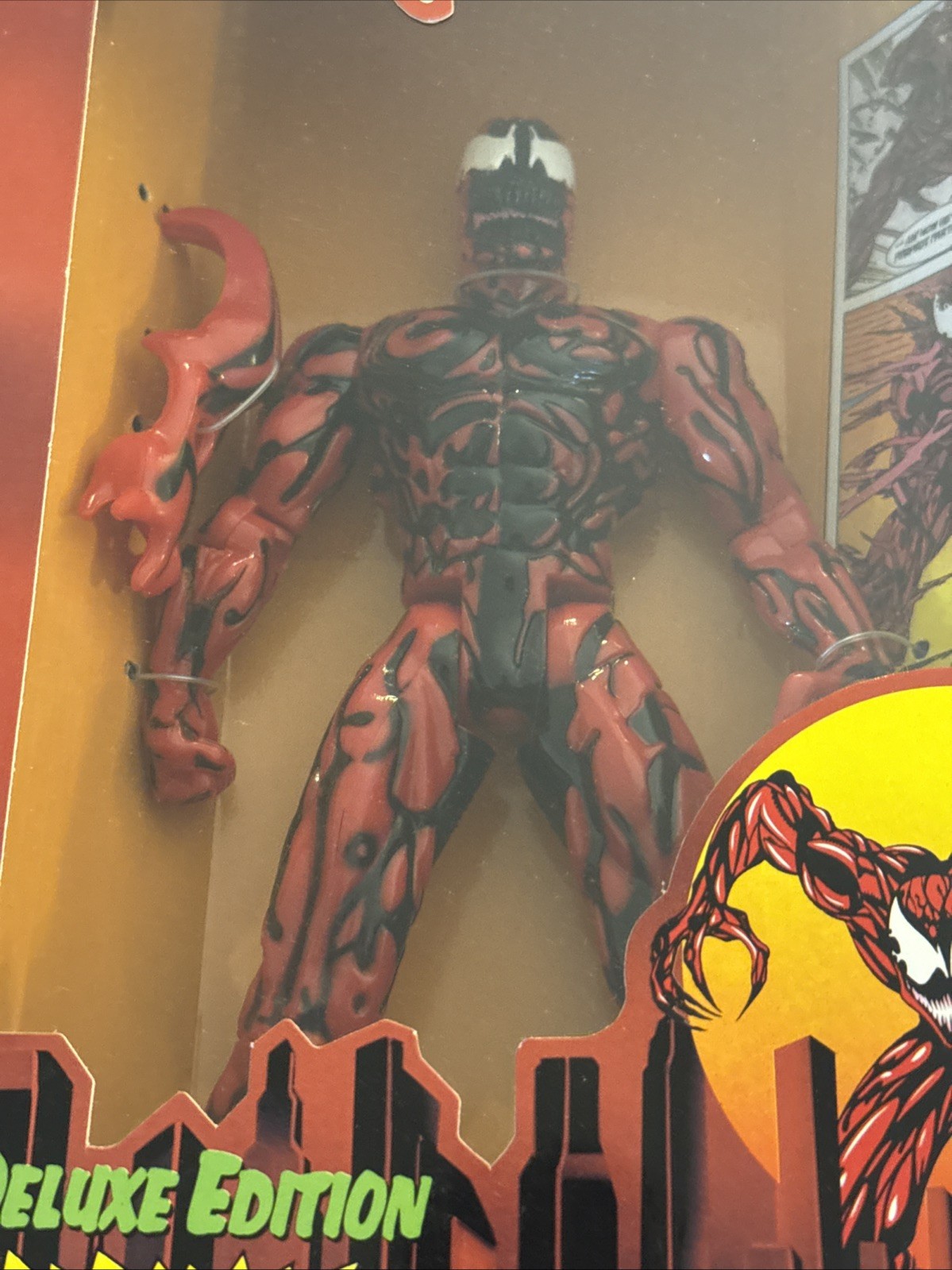 Marvel Comics CARNAGE Action Figure 10in Deluxe Edition NIB