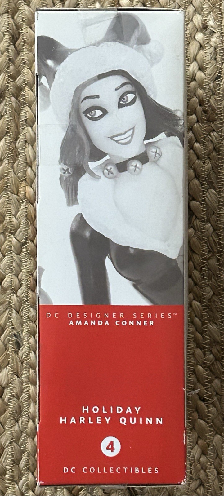 DC Comics Designer Amanda Conner Holiday Harley Quinn Figure #4—New Box Damage