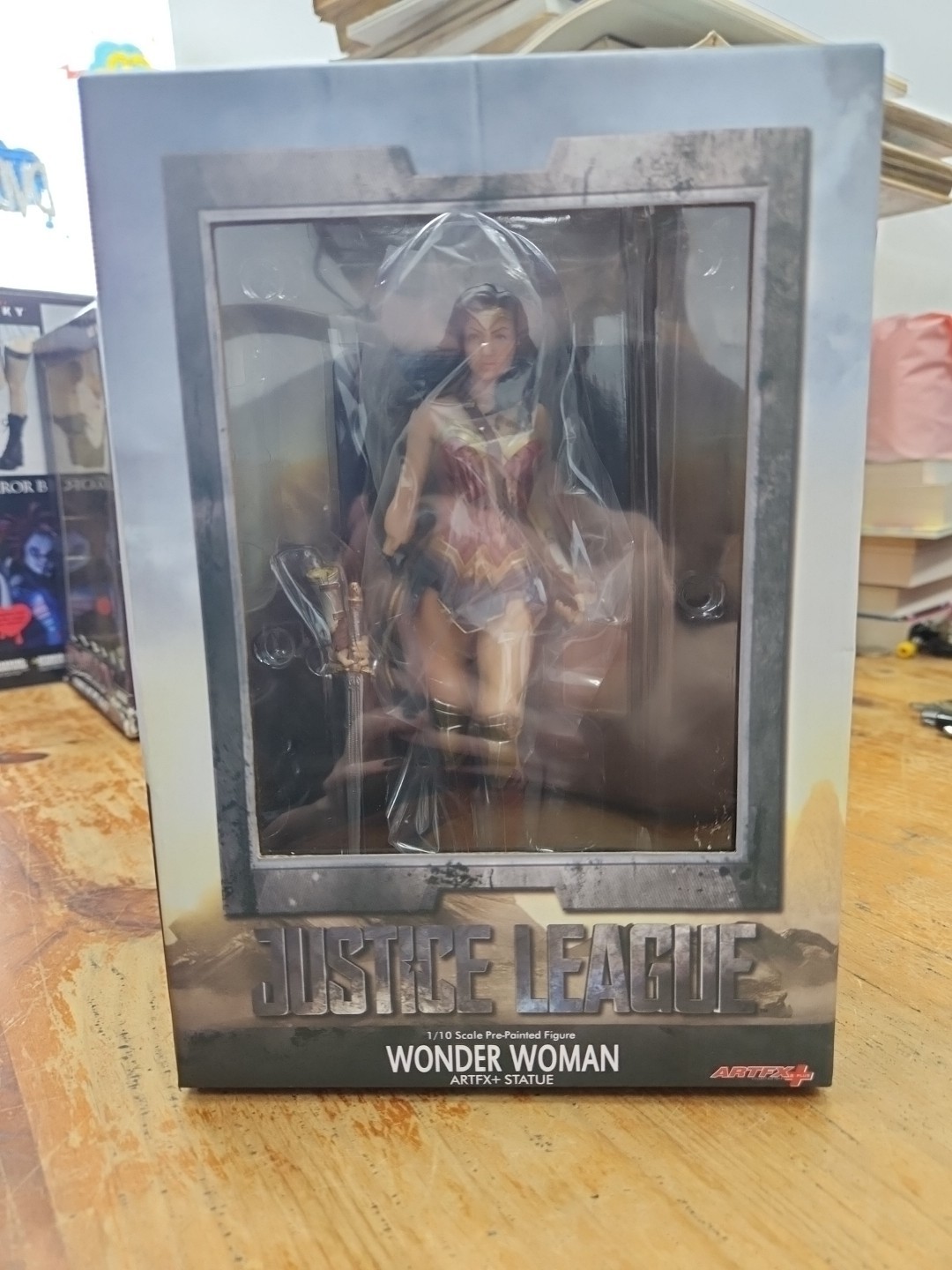 Kotobukiya ARTFX + WONDER WOMAN Gal Gadot 1/10 scale DC Justice League Sealed
