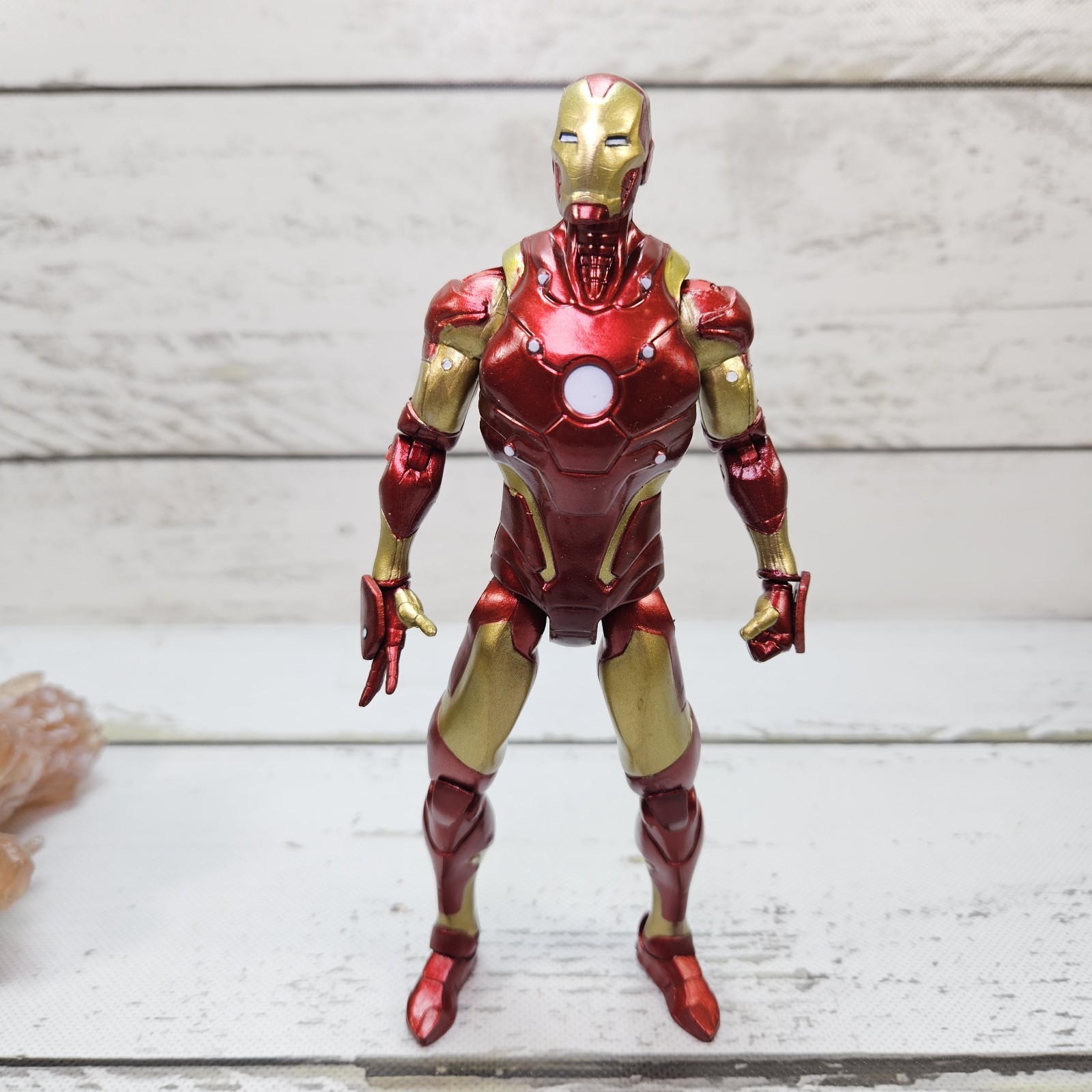 Diamond Select Marvel Select Bleeding Edge Iron Man 2013 7&Prime; Action Figure