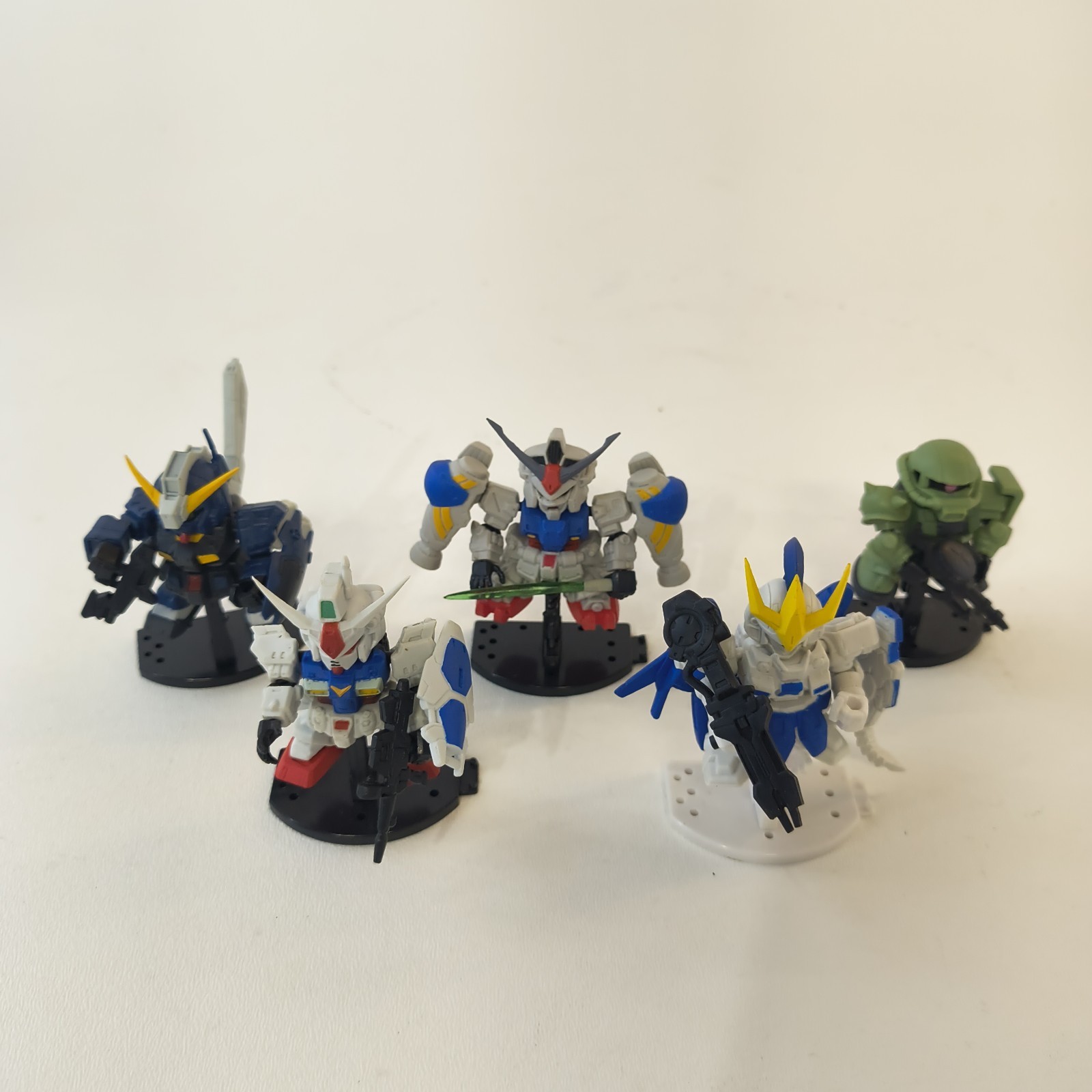 SD Gundam Mini Figure Lot 5 Figures W/stand Vintage Bandai Mobile Suit