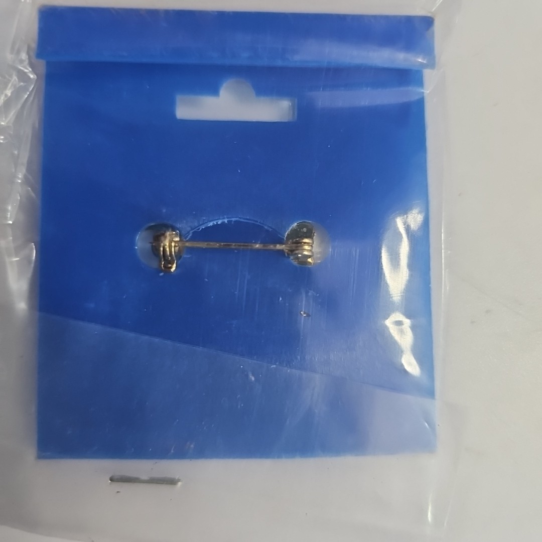 Vintage 1982 Universal Studios E.T. 6 Pin Lot Extra Terrestrial Jewelry Sealed