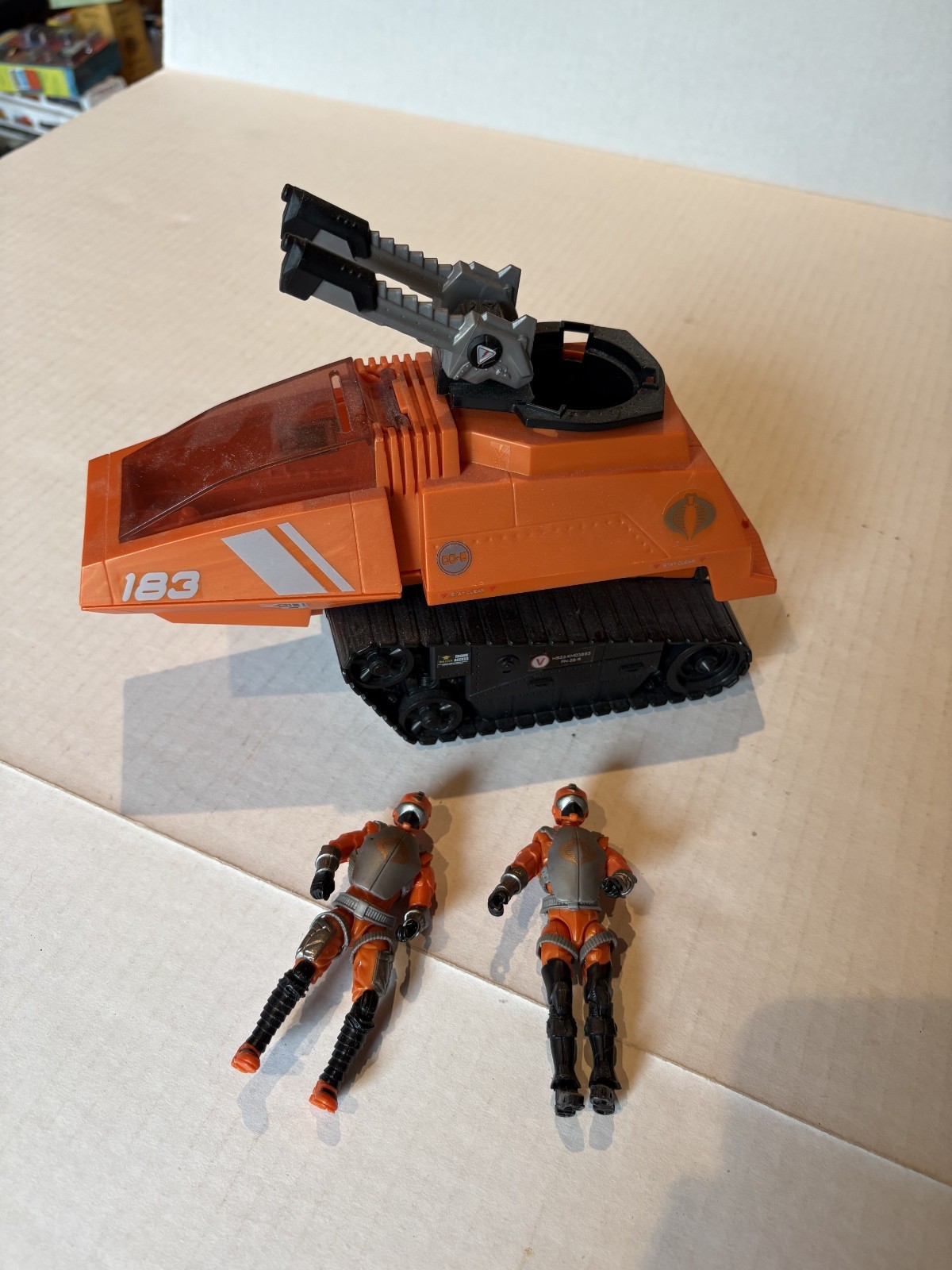 GI JOE 2015 Orange HISS TANK Silent Strike with Pilot + Gunner Figure 50th