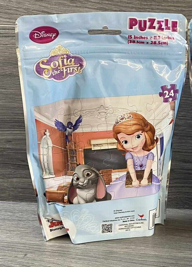 Disney Sofia The First 24 Piece 15&Prime; x 11.2&Prime; Puzzle On The Go! Resealable Bag New