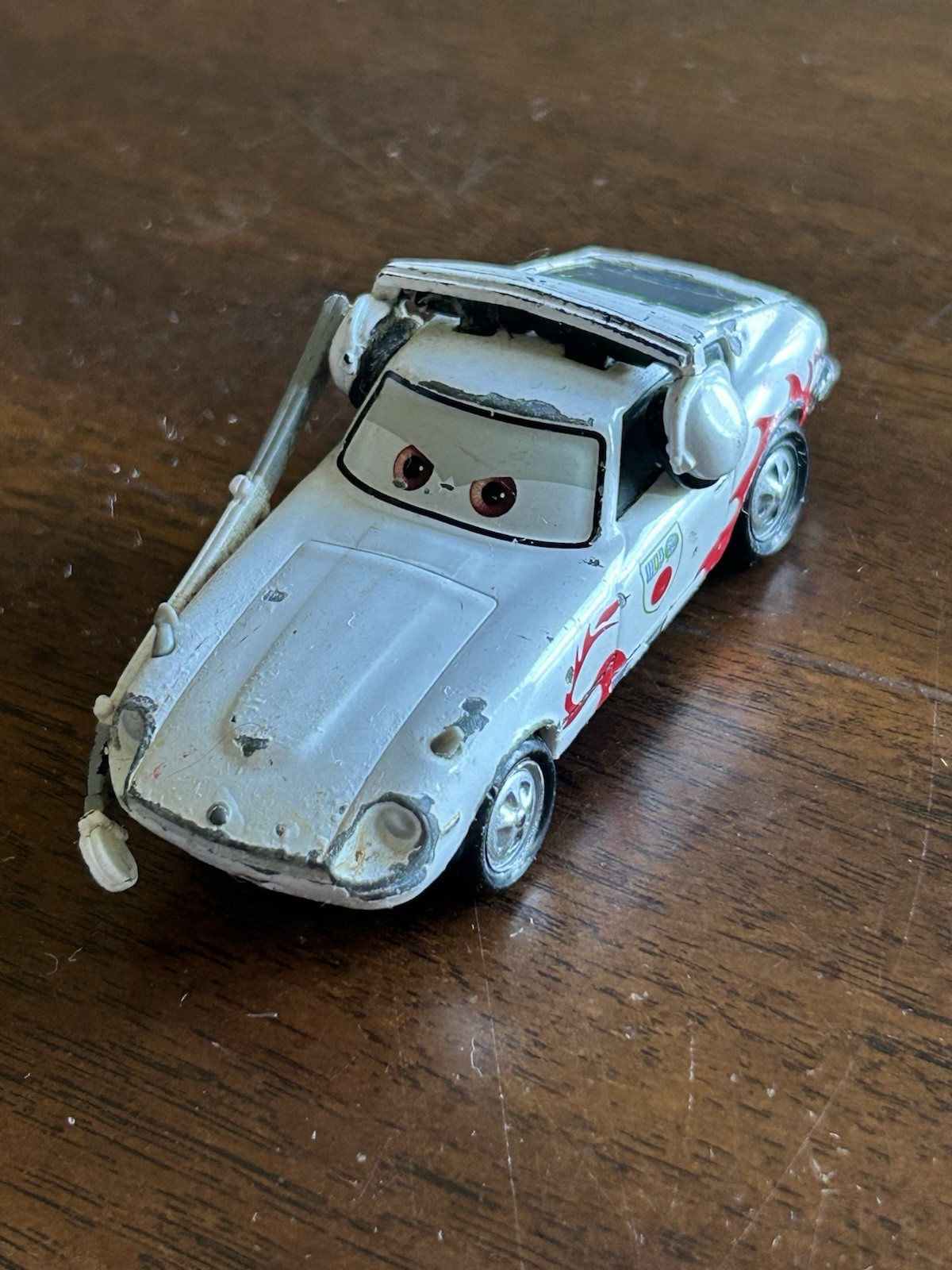 Disney Pixar Cars 2 Mach Matsuo Shu Todoroki Crew Chief WGP