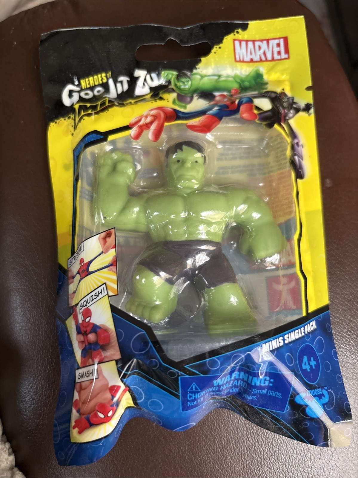Marvel Heroes of Goo Jit Zu Minis The Hulk 2.5&Prime; Action Figure