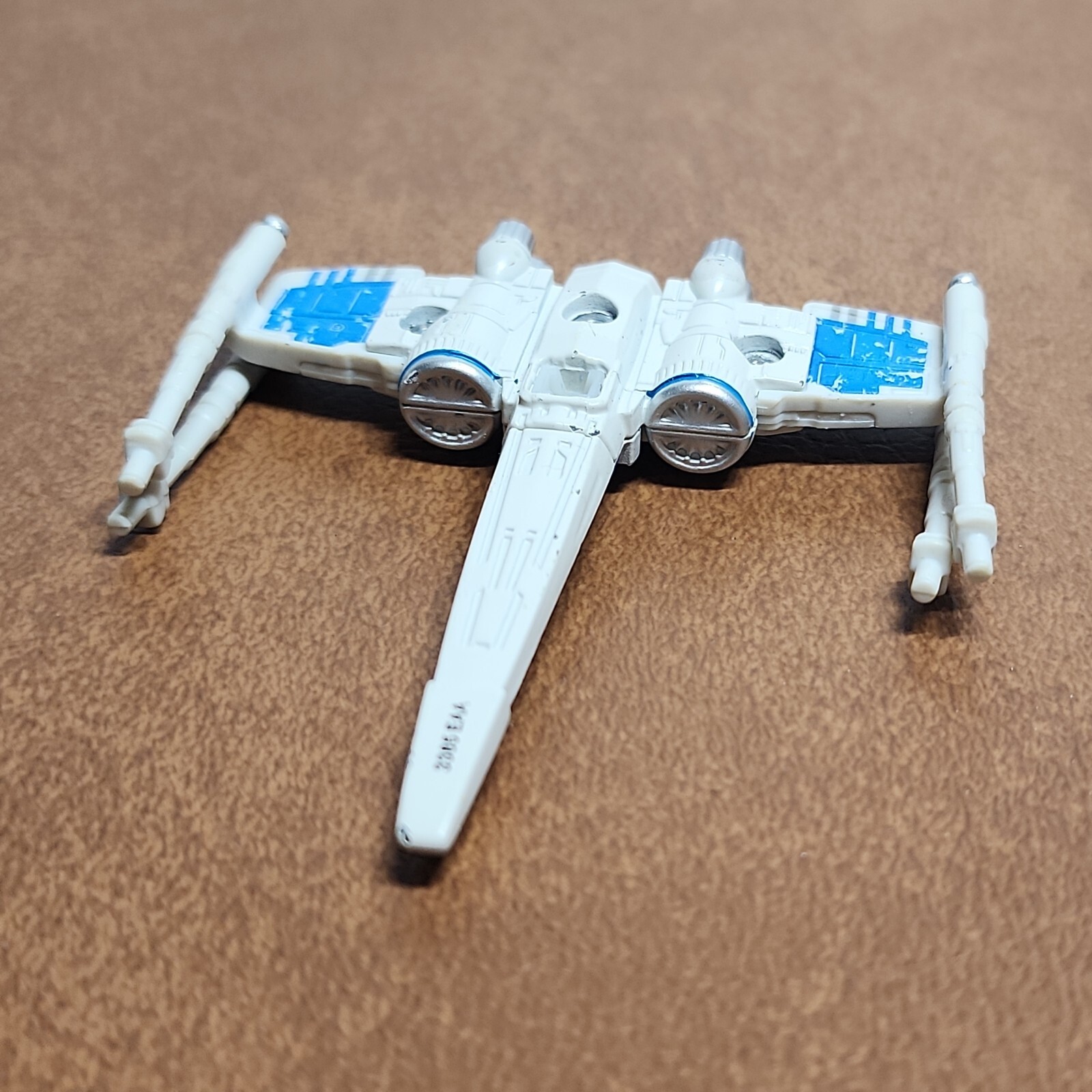 Star Wars The Force Awakens Micro Machines Resistance X-WING STARFIGHTER
