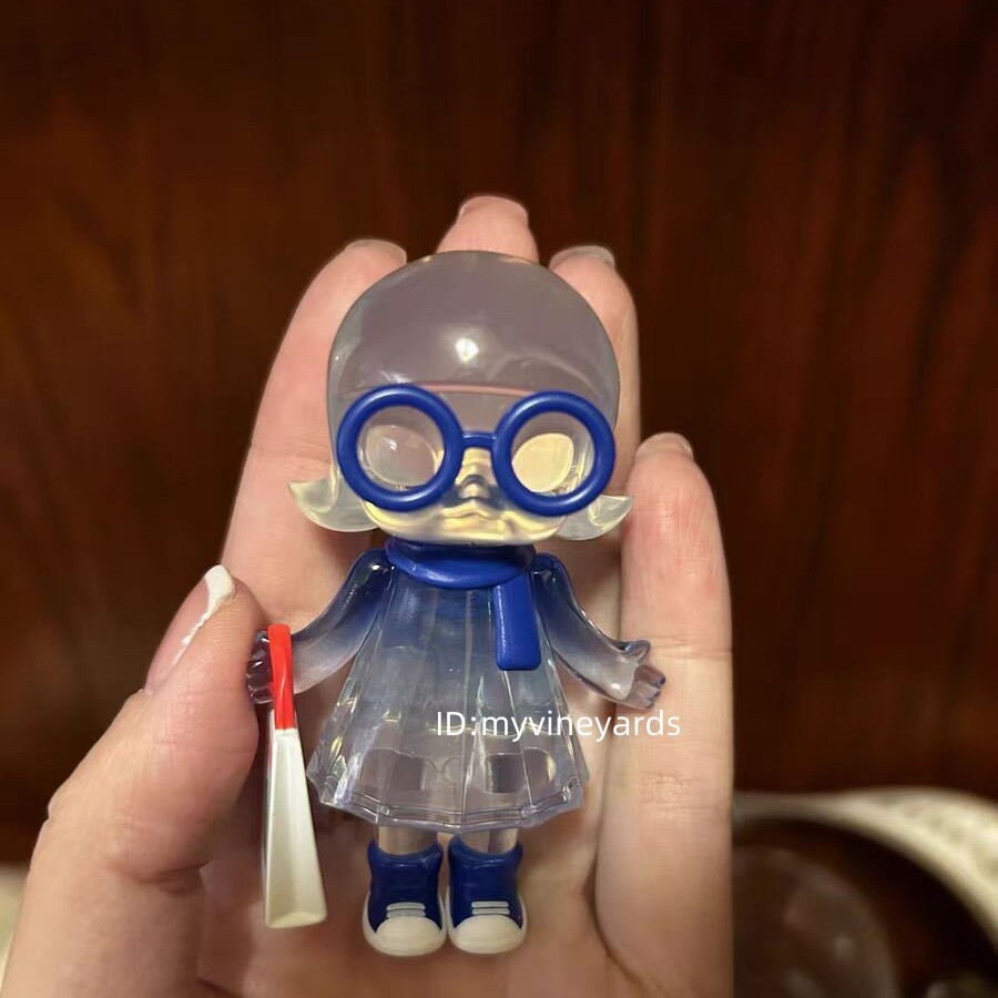 POP MART Molly My Instant Super Power Series Bread Confirmed Blind Box Figure