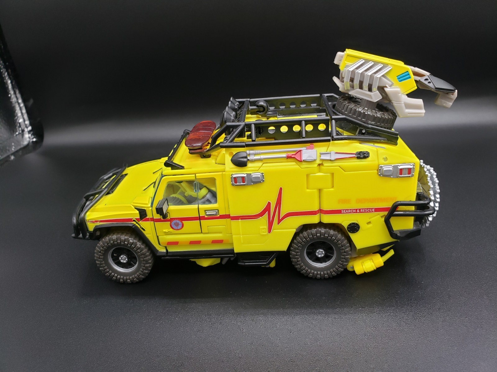 Transformers Masterpiece MPM-11 Ratchet