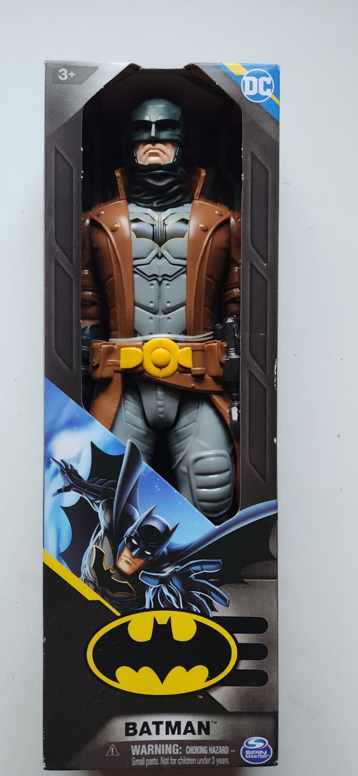 Spin Master Batman Dark Detective Brown / Gray Armor (2023) 12&Prime; Figure #20143187