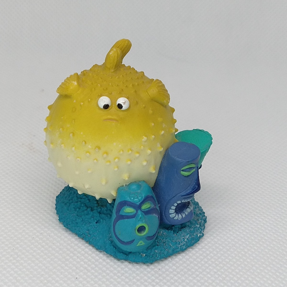 2003 Porcupine Puffer Fish Bloat 2&Prime; PVC Action Figure Disney Pixar Finding Nemo