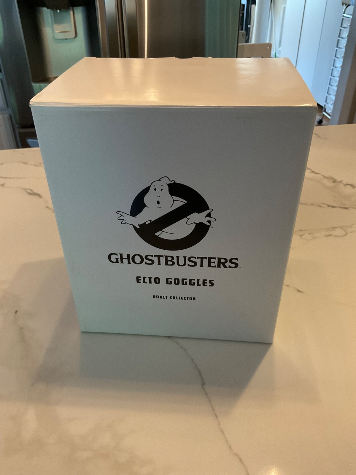 Matty Collector Ghostbusters Proton wand, PKE Meter, Ghost Trap, Ecto Goggles