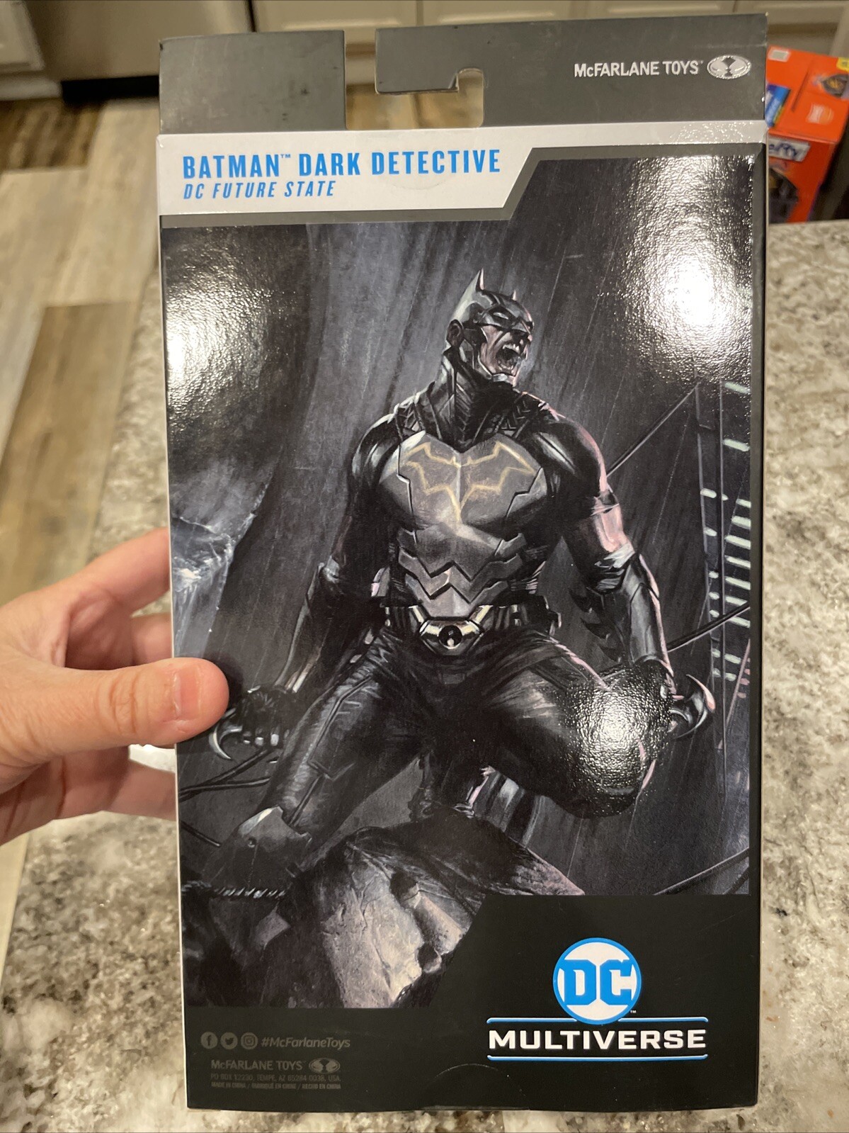 McFarlane DC Universe Batman Dark Detective Gold Label 7&Prime; Action Figure – New