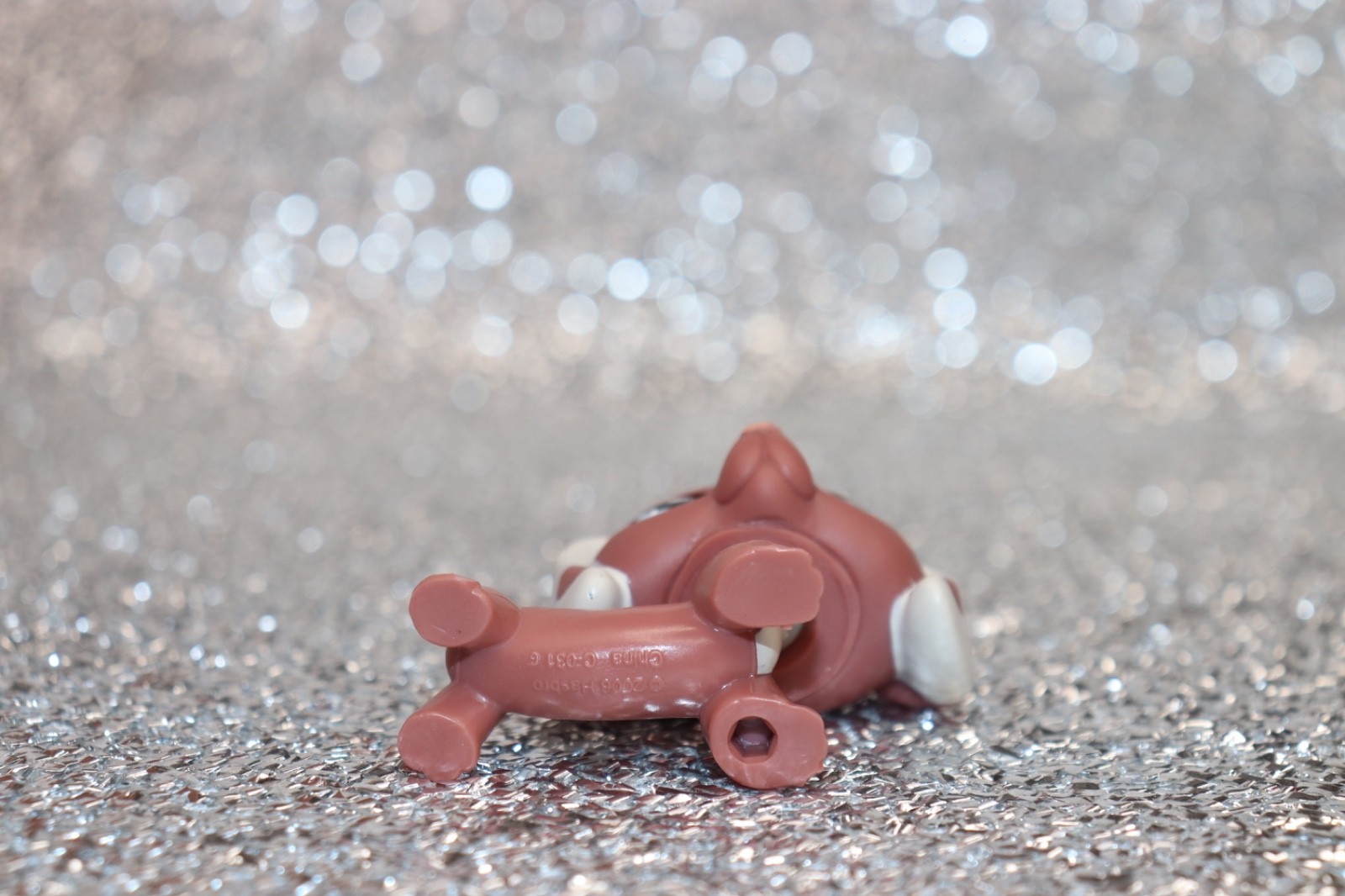 Littlest Pet Shop AUTH LPS #1631 Red/Brown Dachshund Blue Eyes EURO EXCLUSIVE