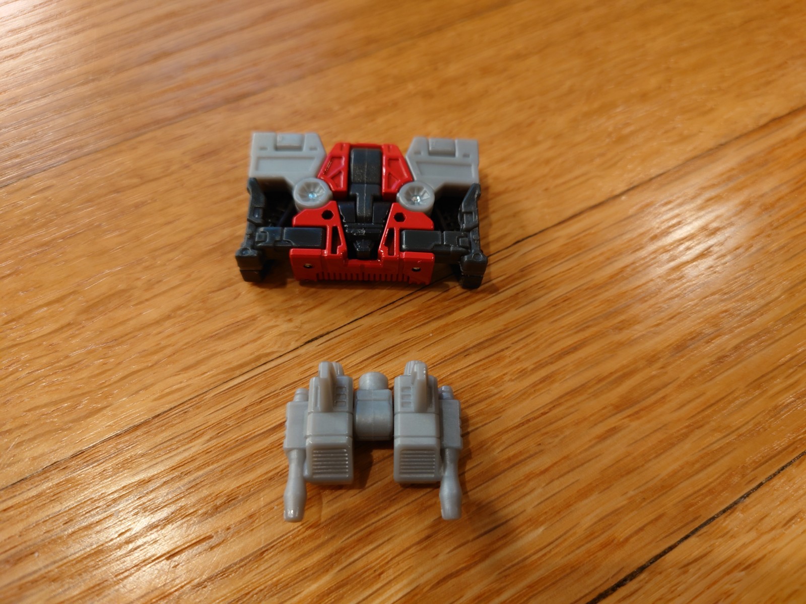 Transformers Studio Series 86 Laserbeak Cassettron Only for Soundwave