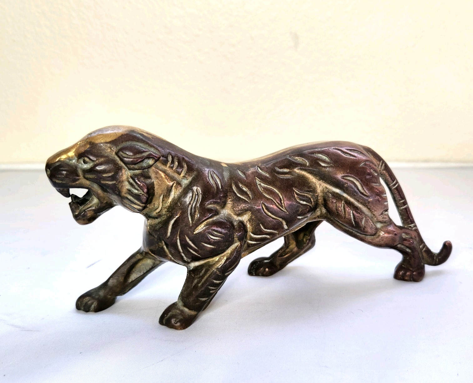 VINTAGE Motu He Man Brass Battle Cat Bootleg Masters Of The Universe KO Figure
