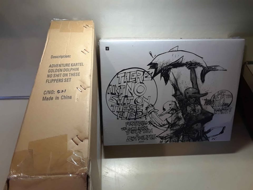 ThreeA GOLDEN DOLPHIN 1/6 Ashley Wood 1/6 Figure = Brand New / Sealed.