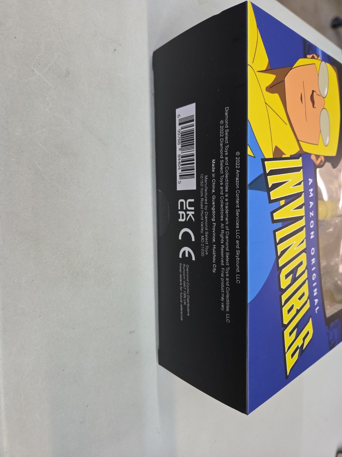 Diamond Select Invincible Deluxe Boxed Action Figure