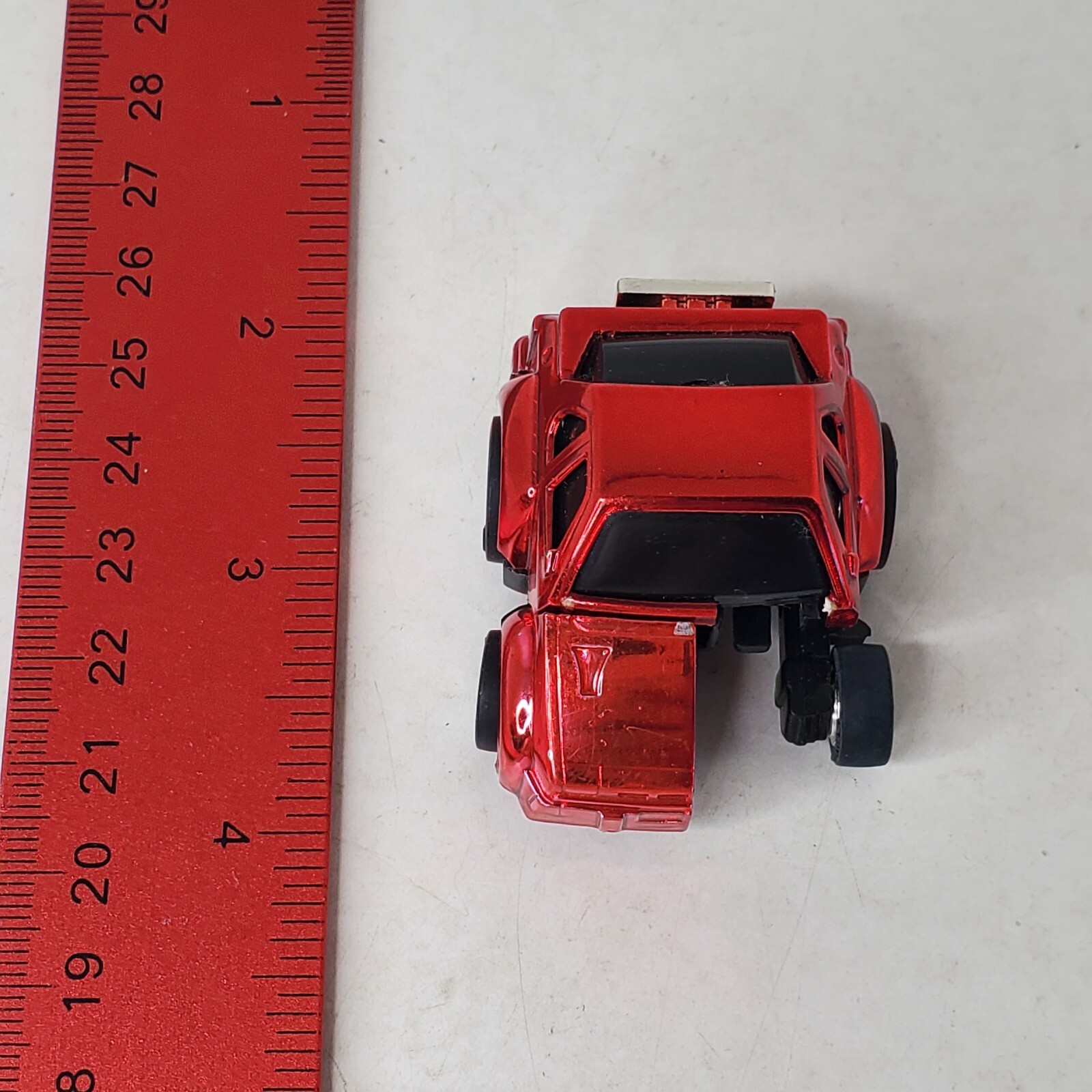 G2 Hubcap RED Chrome 1985 Transformers Hasbro Action Figure Missing Part Vintage