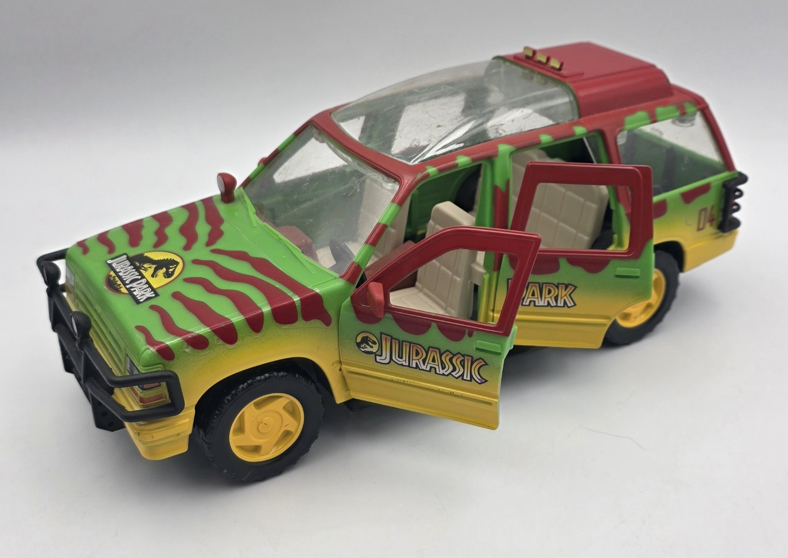 Jada Jurassic Park 1:32 1993 Ford Explorer Die-Cast Toy Car w/ Collapsible Roof