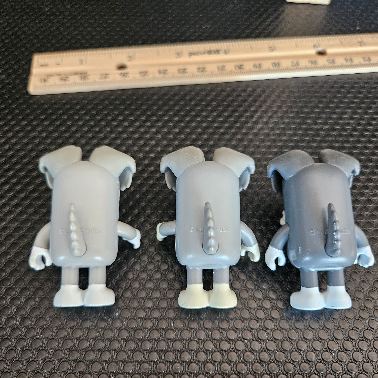 Bluey School Friends THE TERRIERS Schnauzer Figures – Joe Dan and Adam