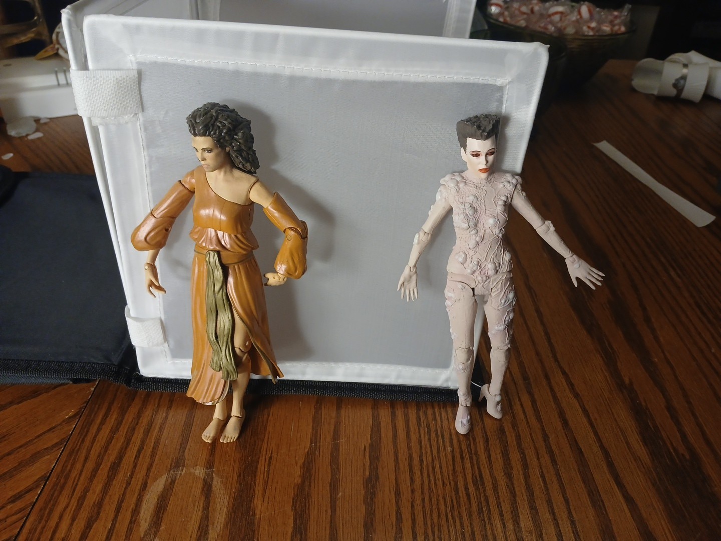 Diamond Select Ghostbusters Select Dana Barrett 7&Prime; Lot Gozer The Destroyer