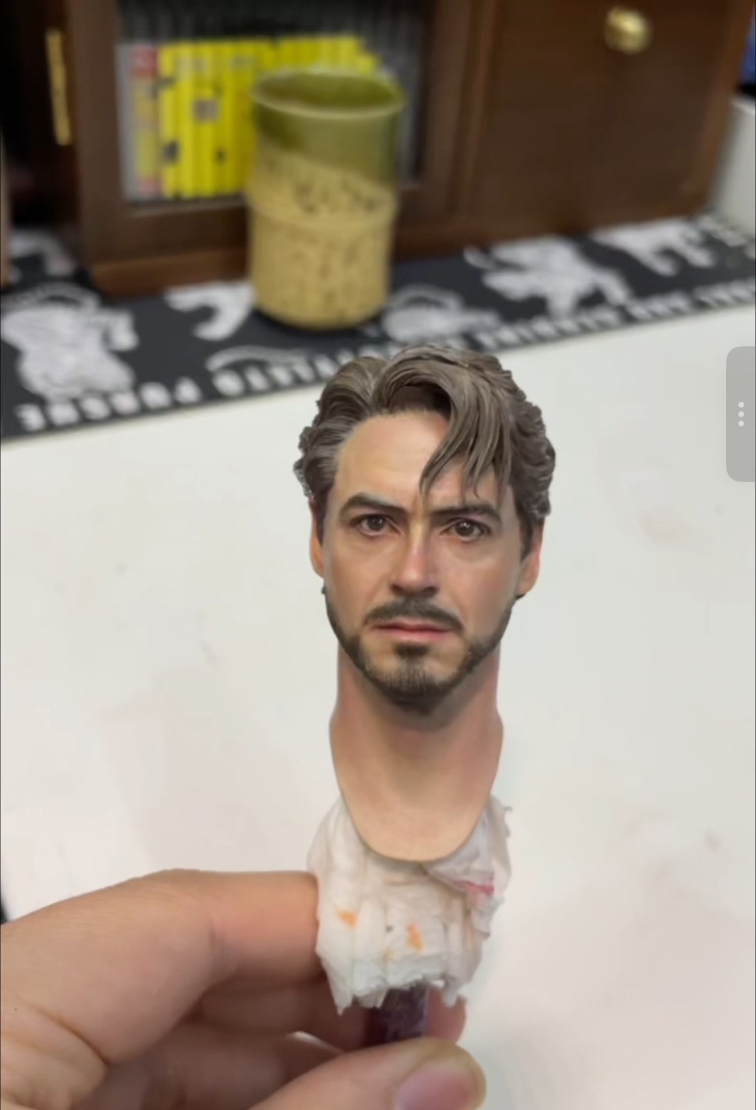 1/6 Tony Stark (Robert Downey Jr.) Custom Painted Head Sculpt for Action Figure