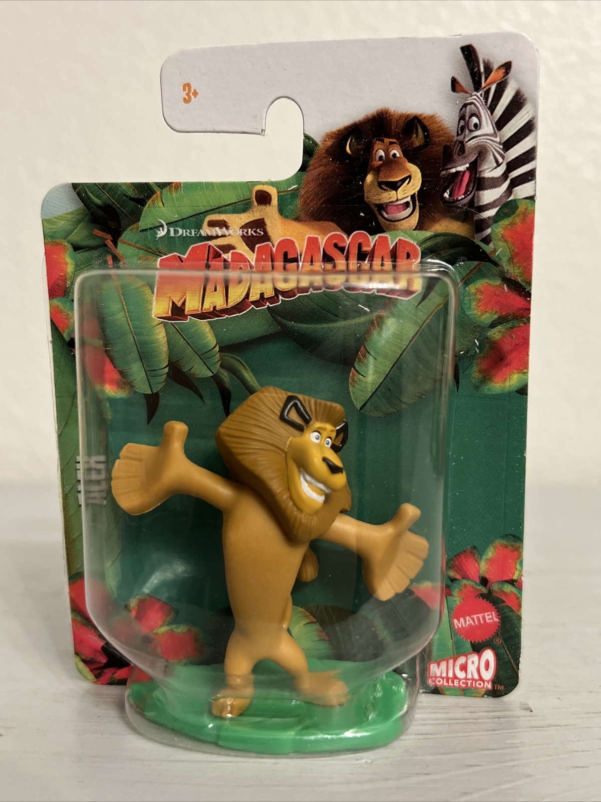 MADAGASCAR ALEX 2.2” ACTION FIGURE TOYDREAMWORKS (BRAND NEW SEALED)