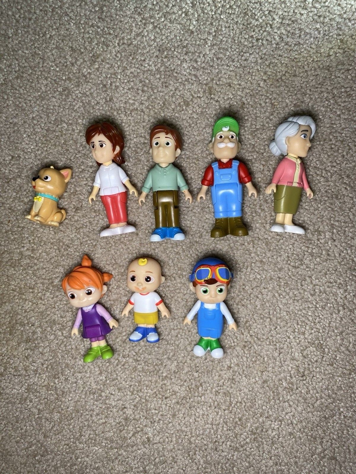 Cocomelon Family 8 Pack NEW Parents Grandparents JJ Bingo TomTom Toy Figures