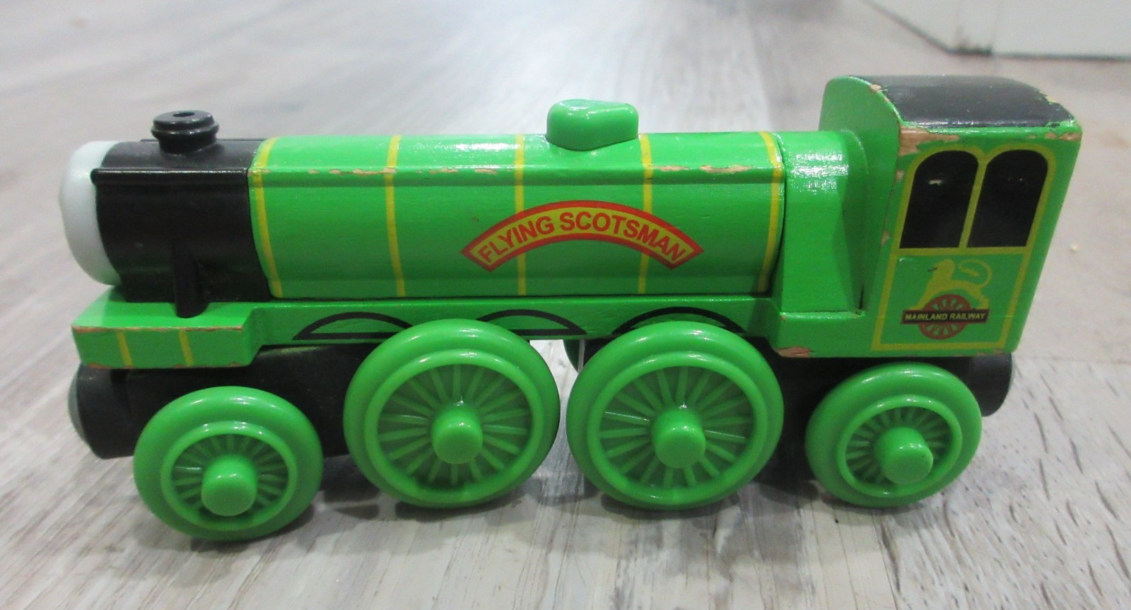 Flying Scotsman Tank Engine Thomas the Train Wooden Railway Friends 2012 Y6784
