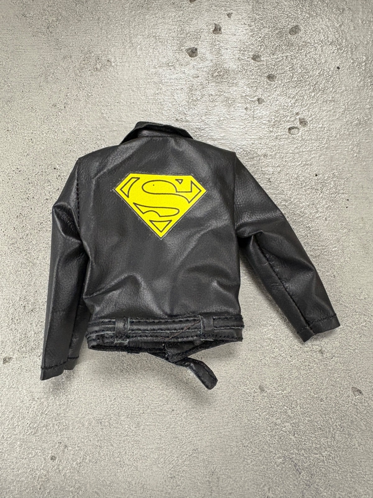 PB-MF-SUPB: 1/12 Faux Leather Jacket for McFarlane Superboy, 6&Prime; muscular body