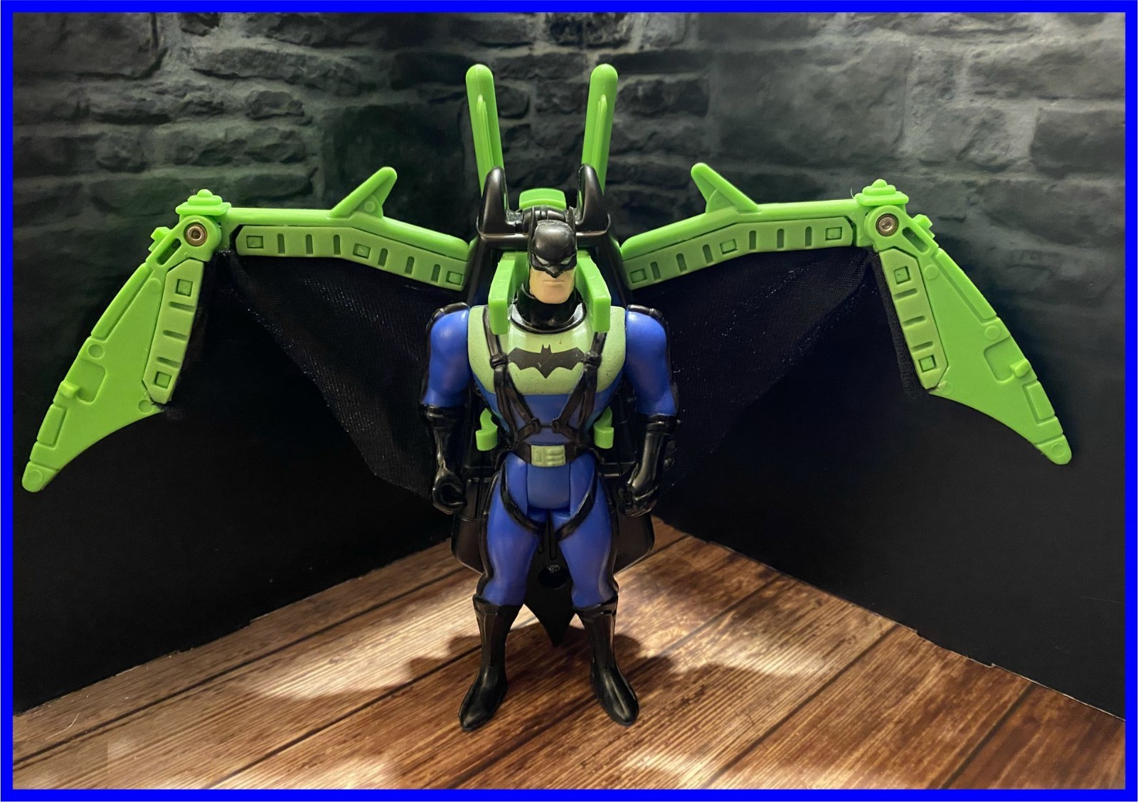 2002 _ the NEW BATMAN ADVENTURES / MISSION MASTERS 4 _ DX _ ATTACK WING BATMAN