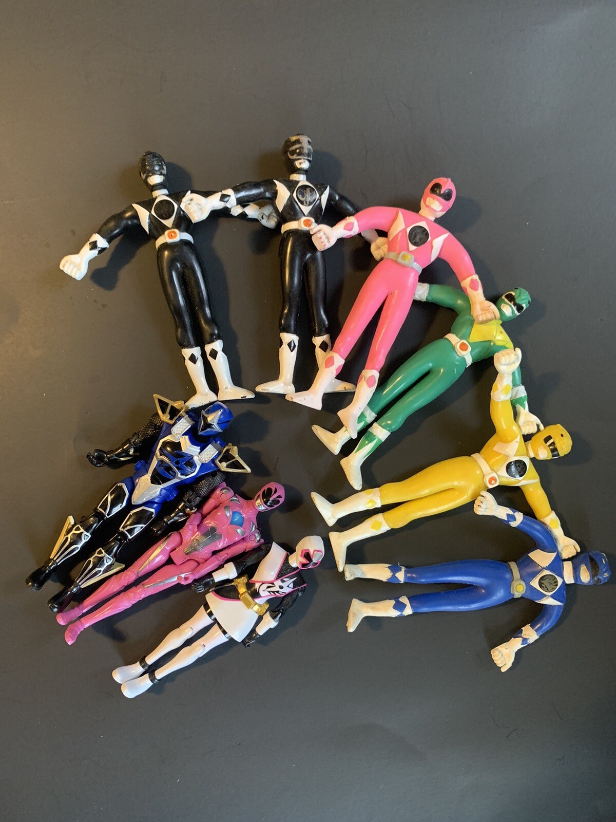 Mighty Morphin Power Rangers Figures – Lot Of 9. From Vintage 1994 To 2017.