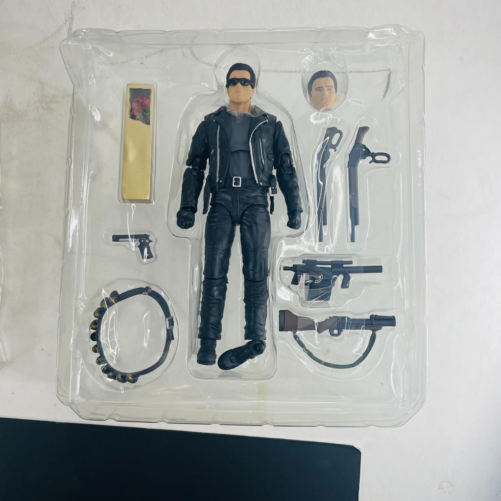 The Terminator 2 Judgment Day Arnold Schwarzenegger T-800 Figures Toys Gift
