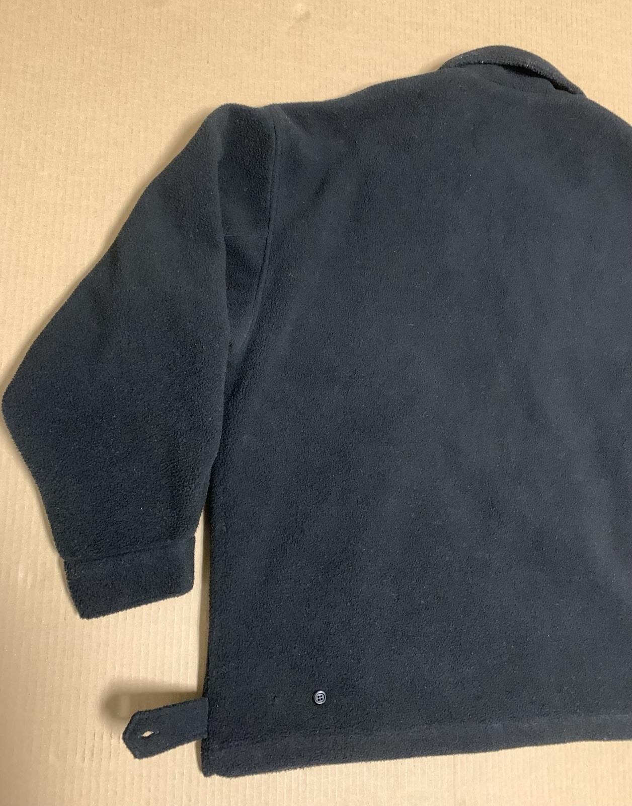 SPAWN Fleece Jacket Zipper – Made in Canada « ROOTS »- 2XL missing a button