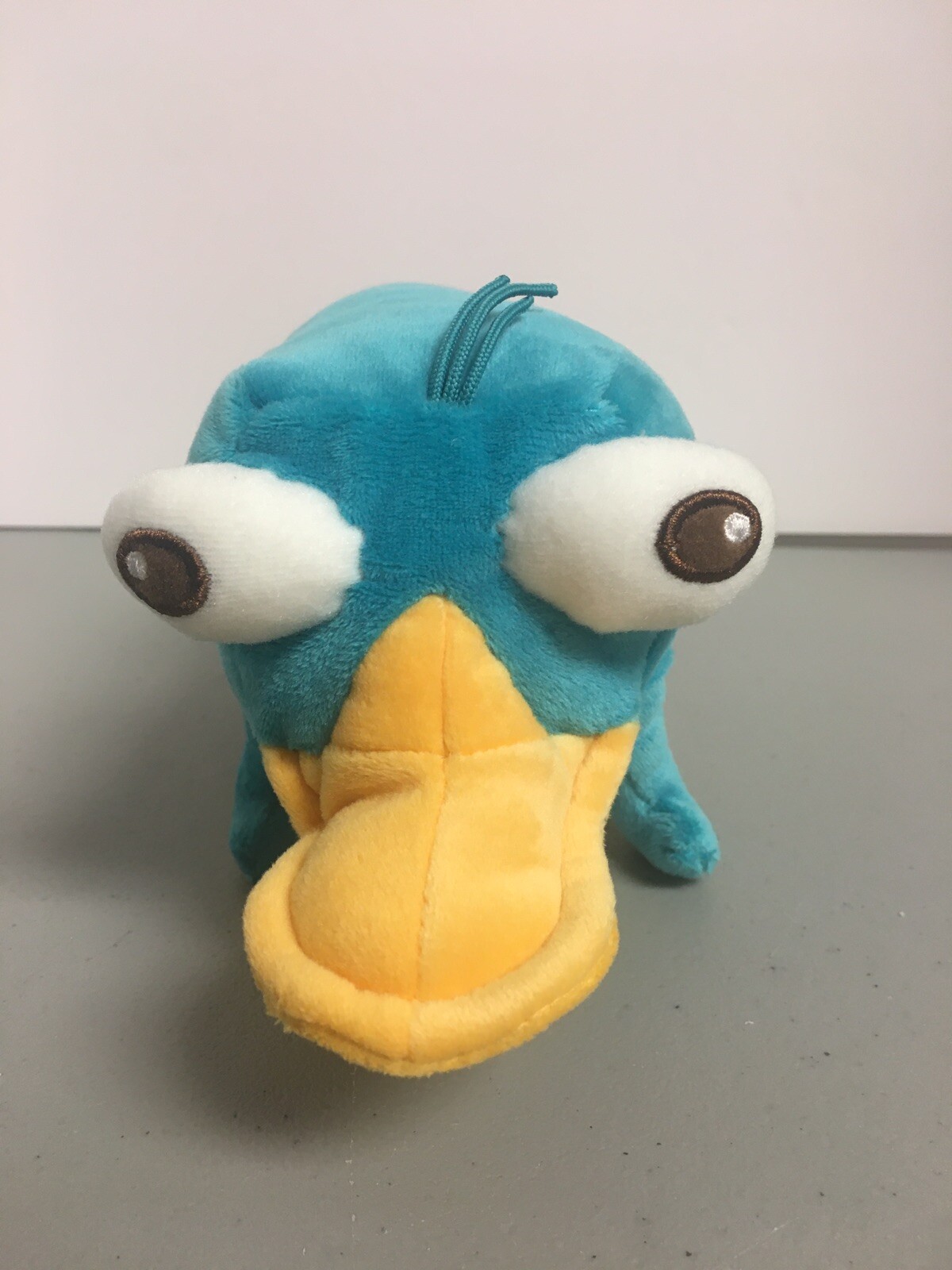 Disney 10” Perry Mini Bean Bag Plush – Phineas and Ferb – NEW with Original Tags