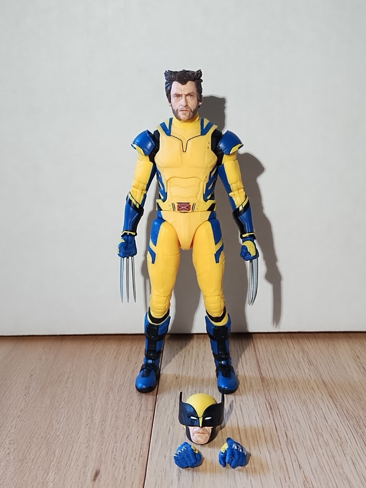 Hasbro Marvel Legends Deadpool & Wolverine Hugh Jackman Yellow Suit Complete