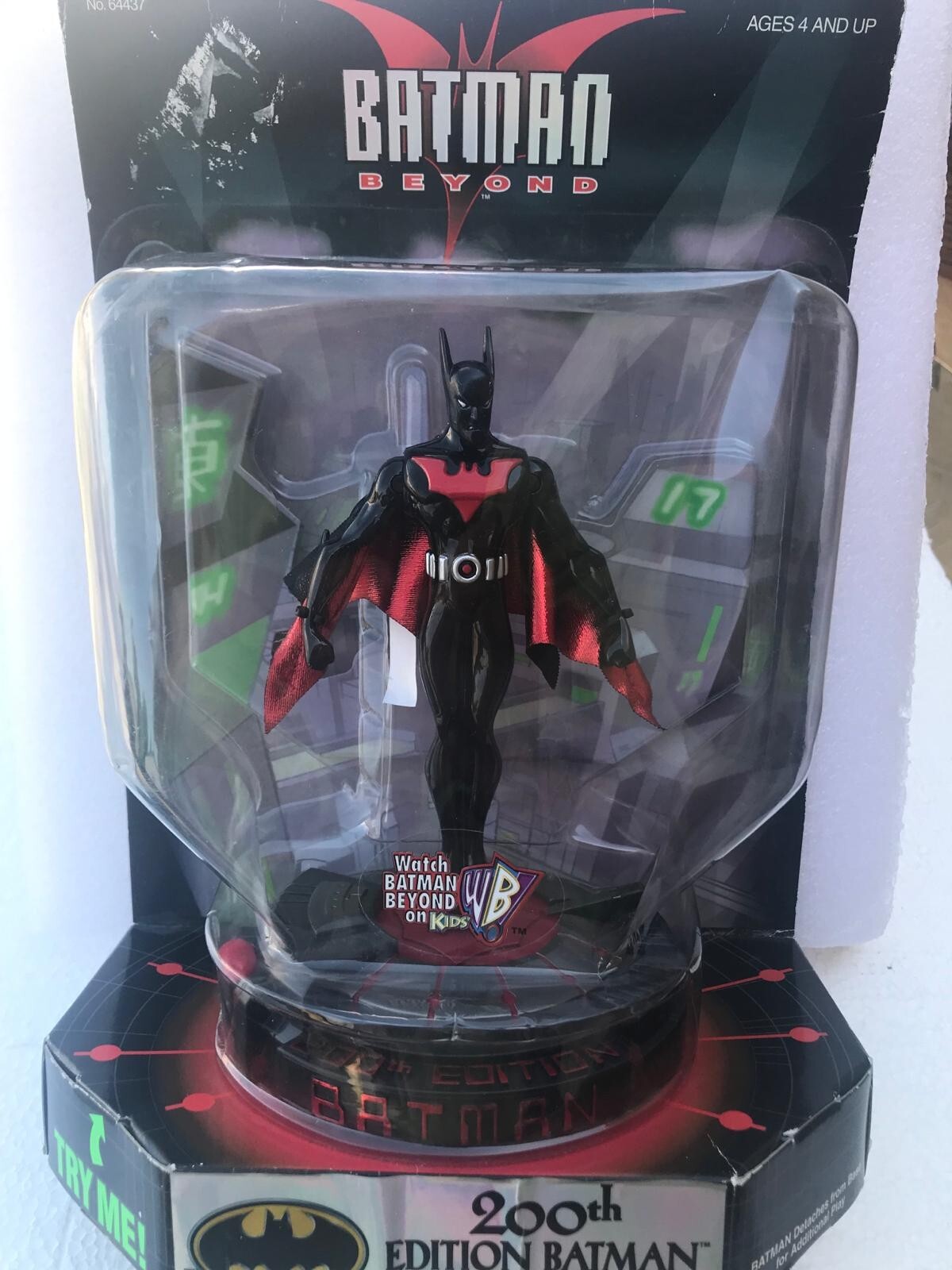 BATMAN BEYOND 200th Edition Action Figure with Base Hasbro ©2000 UNOPENED/UNUSED