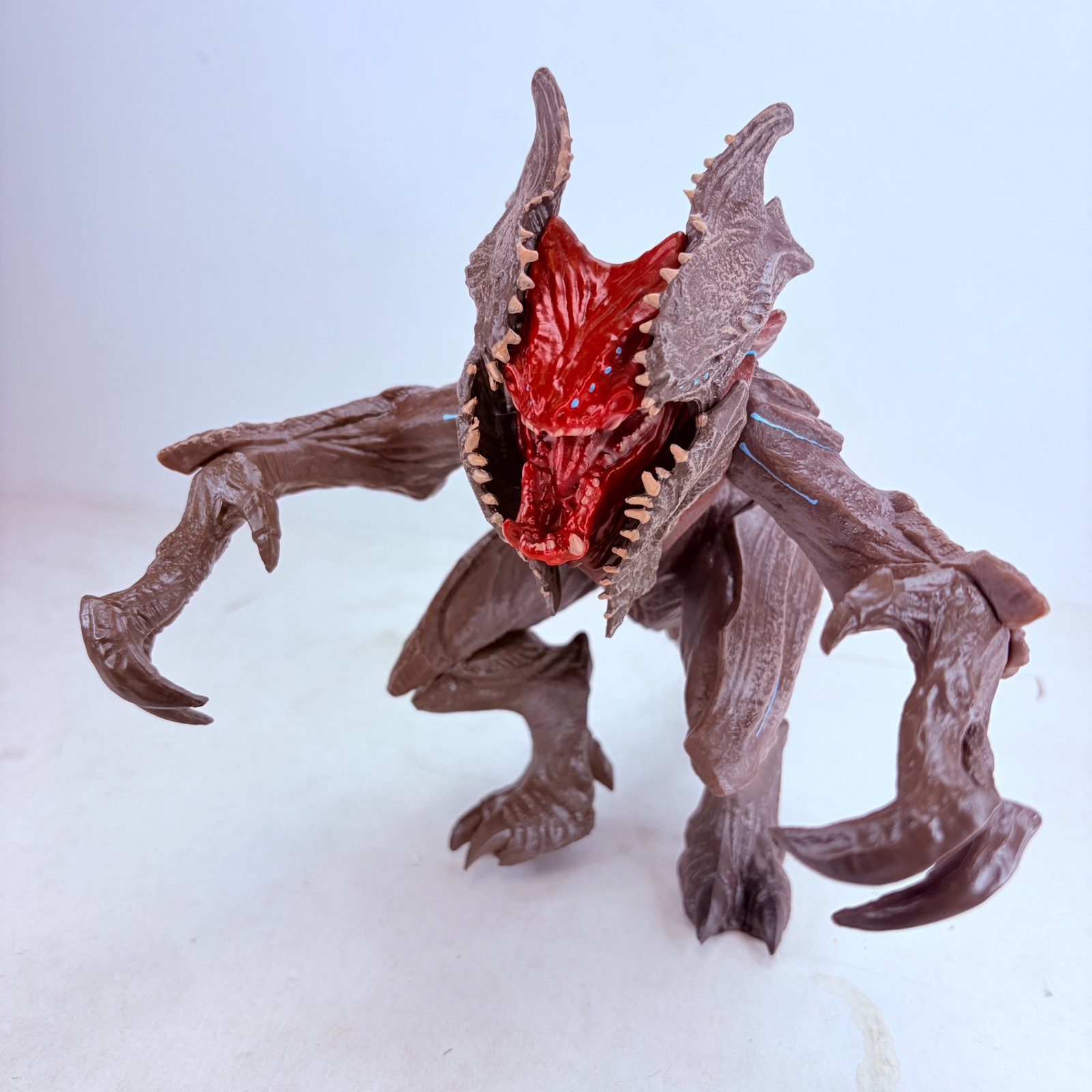 Pacific Rim Sofvi Spirits Raijin Mega Kaiju Monster 7&Prime; Height Action Figure Toy
