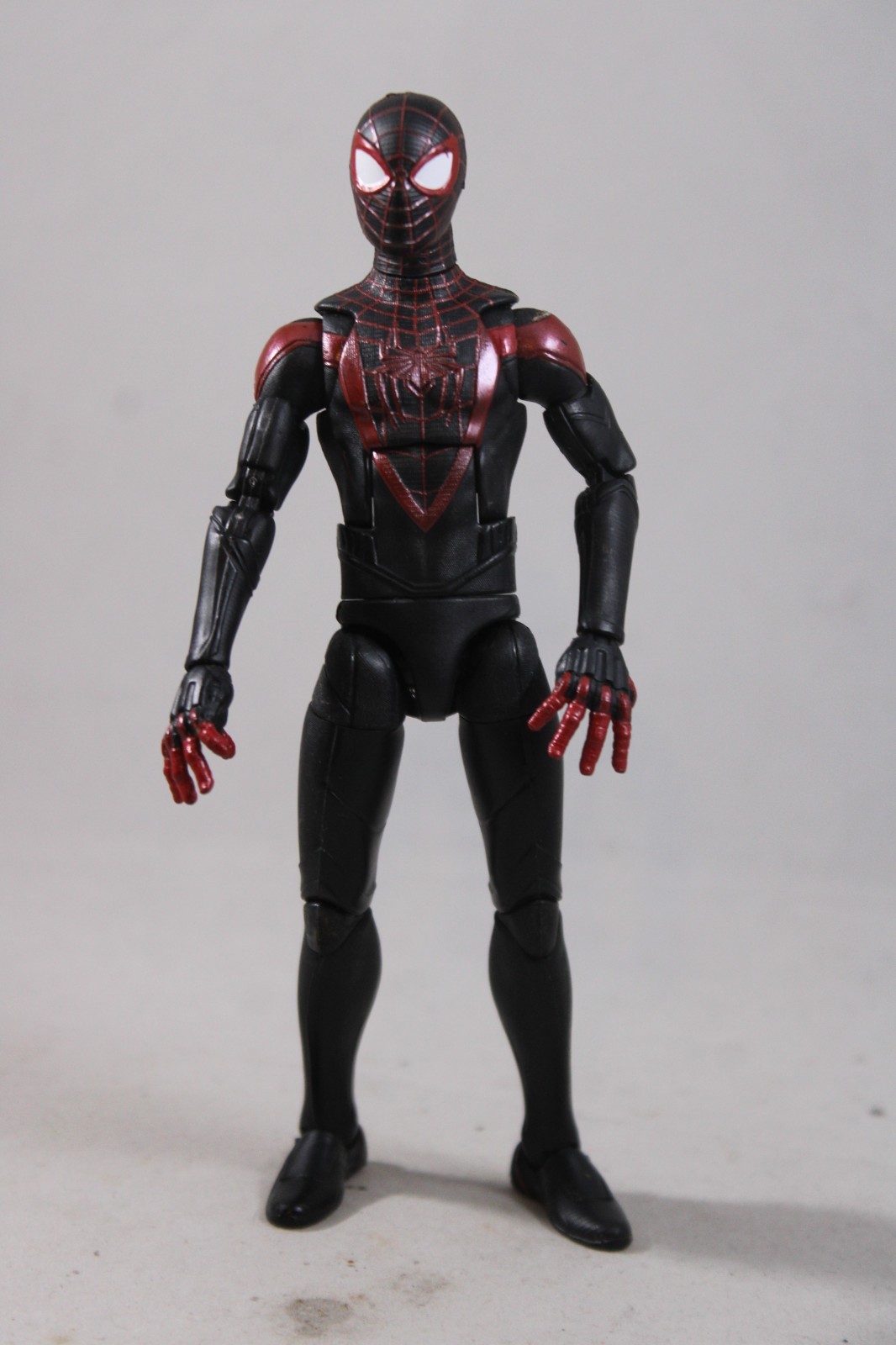 Marvel Legends Series Spider-Man Miles Morales Gamer Verse 6-In Toy Figure F3024