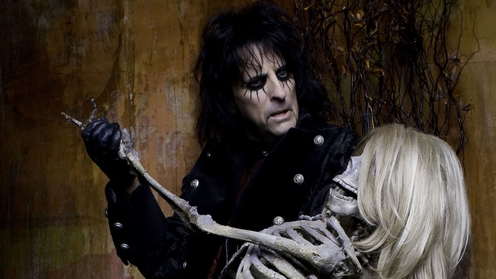 Alice Cooper 13&Prime; x 19&Prime; Action Figure Backdrop Photo Poster