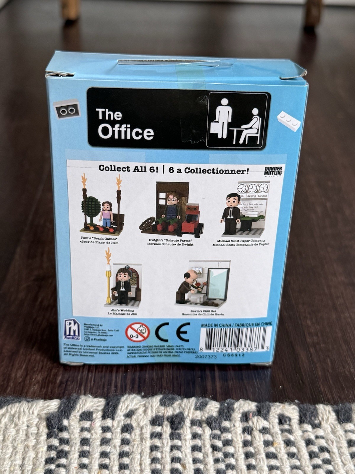 The Office Single Figure Buildable Set Michael Scott Paper Company