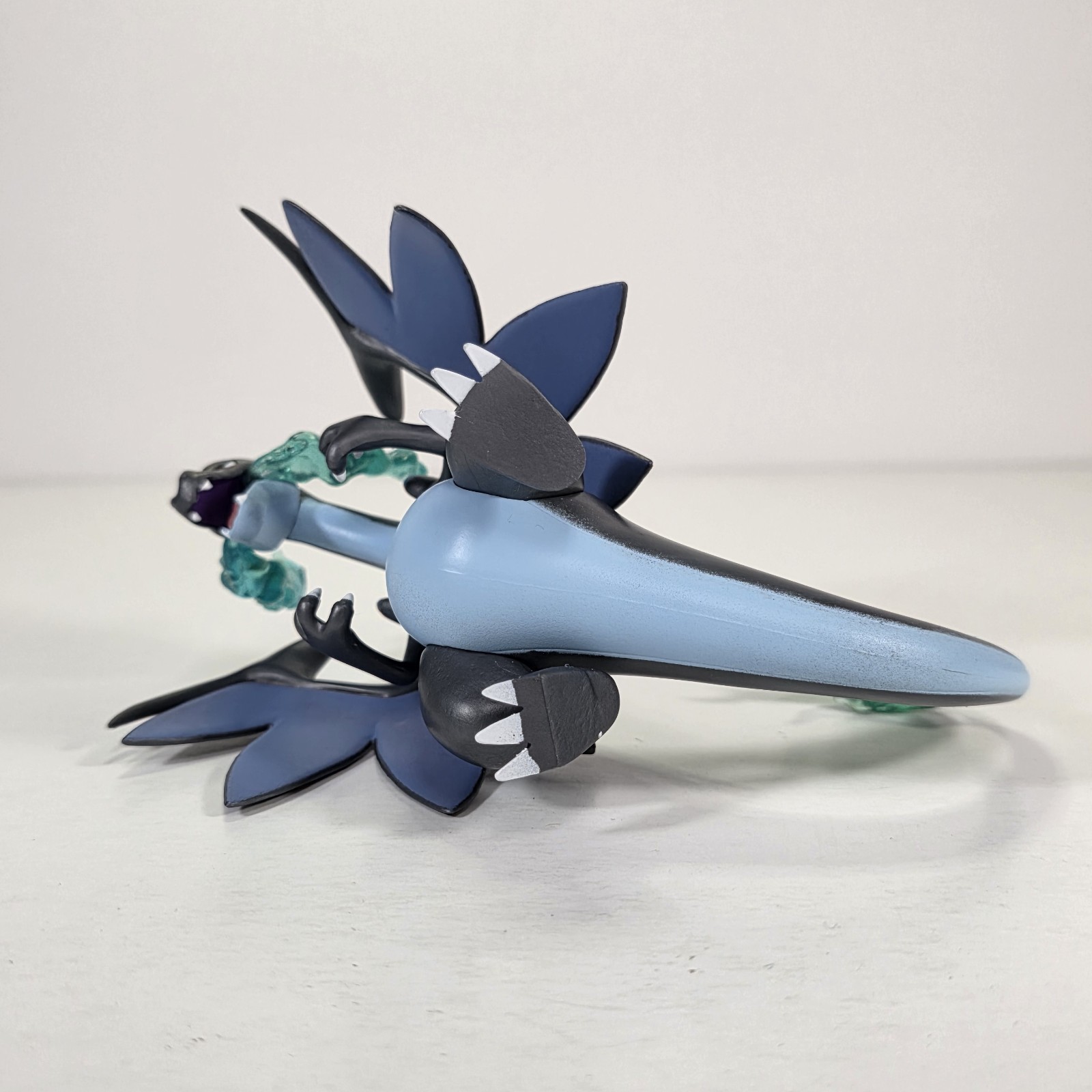 Pokémon 4&Prime; Mega Charizard X Collectible Action Figure Toy