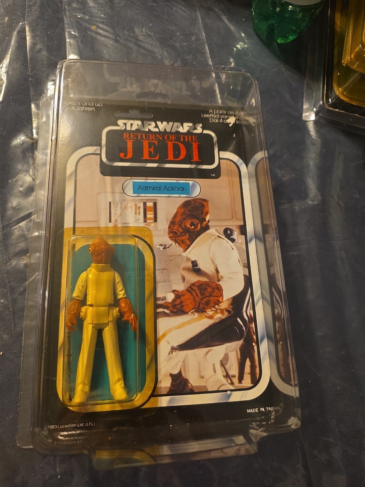 Vintage 83 Kenner Star Wars Return Of The Jedi Admiral Ackbar 65 Back MOC ROTJ